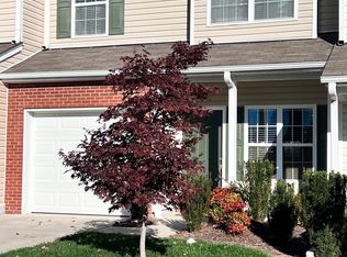106 Manhattan Ave, Greensboro, NC 27407