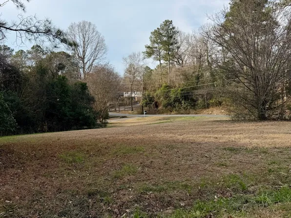 2009 Green St, Warner Robins, GA 31093