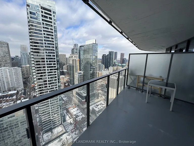 11 Wellesley St W #3410 — Photo 14