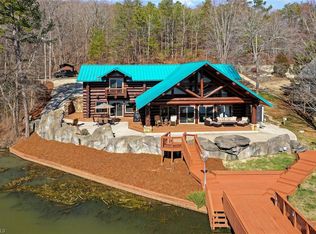 704 Shoreline Rd, New London, NC 28127