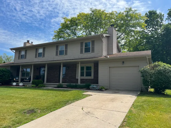 2133 Woodleaf St #2, Okemos, MI 48864
