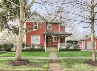552 Garfield St, Woodburn, OR 97071