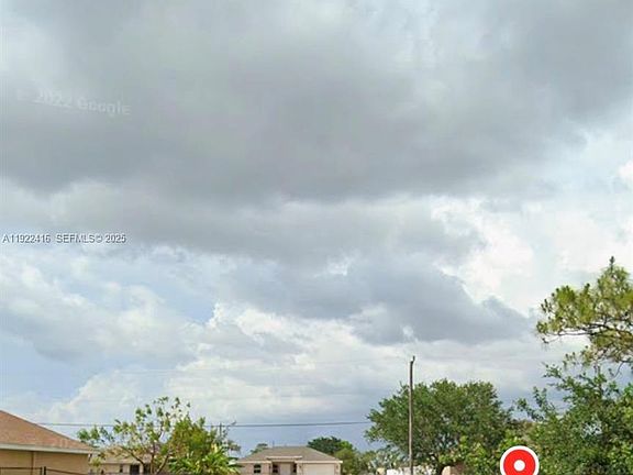 2nd image of 1623 NE 17th St