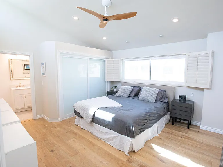 2912 Montana Ave #3 — Photo 4