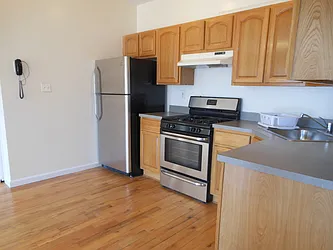 Rented by Urban Realty NYC