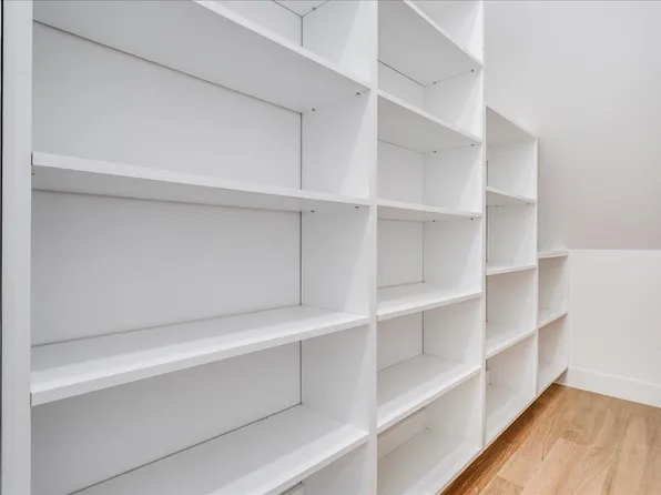 177 Wilkinson Avenue image 30 of 32