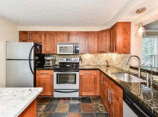 11751 Bayfield Ct, Reston, VA 20194