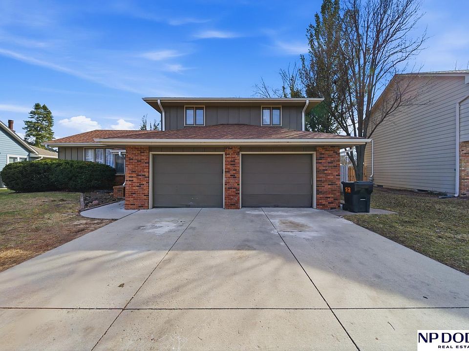 1st image of 2049 Teakwood Dr