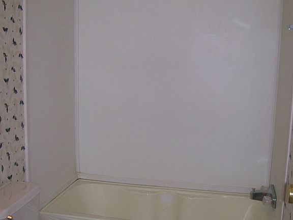 2nd Bathroom