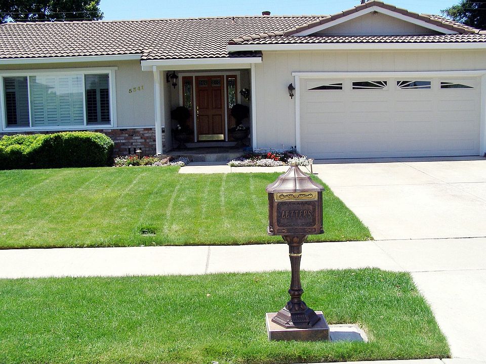 Front Yard