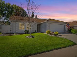 483 Shalako Dr, Oakdale, CA 95361