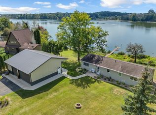 828 Bullhead Lake Rd, Brillion, WI 54110
