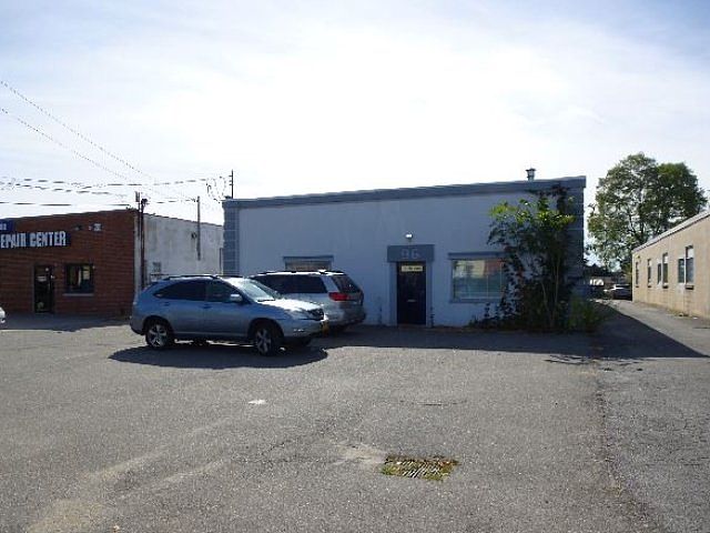 1st image of 96 Gazza Blvd
