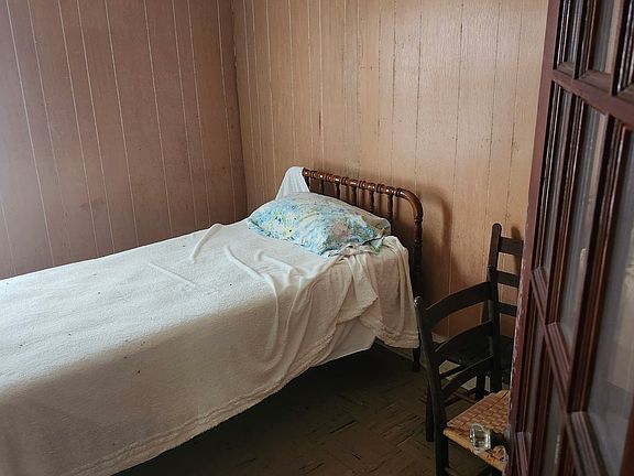 5th image of 8 Union Church Rd