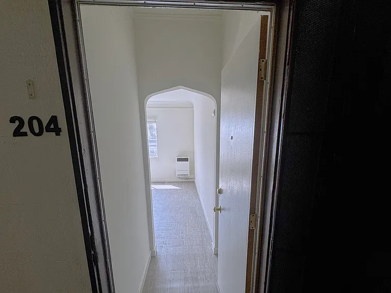 280 Witmer St — Photo 6