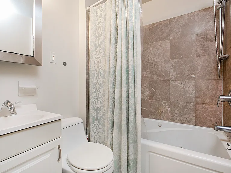 32 W 86th St #1C — Photo 14