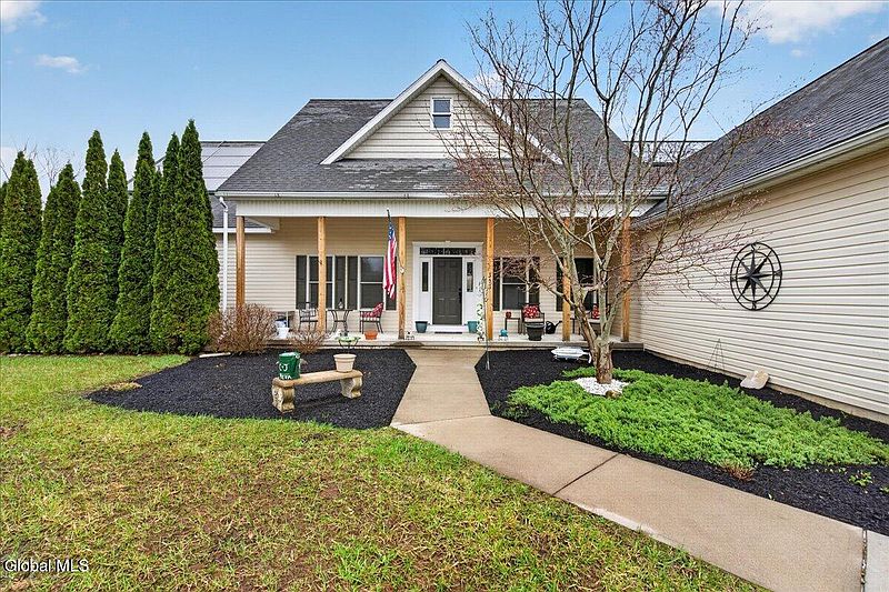 3rd image of 358 Mott Road