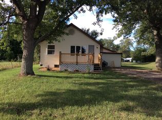 13647 8th St, Mishawaka, IN 46544
