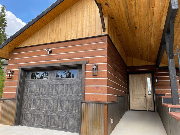 600 Lions Ln