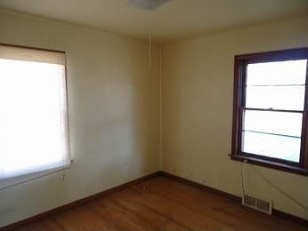 2nd image of 6937 Schneider Ave