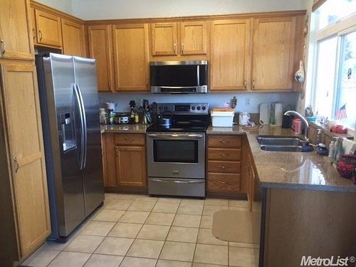 3rd image of 7224 Stagecoach Cir