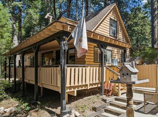 31655 Valley View Dr, Running Springs, CA 92382