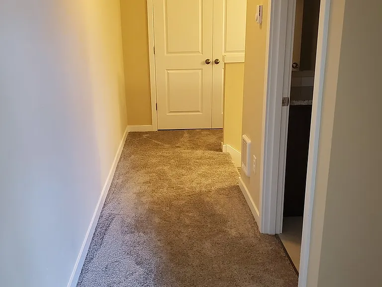 1917 Ahlers Ave — Photo 14