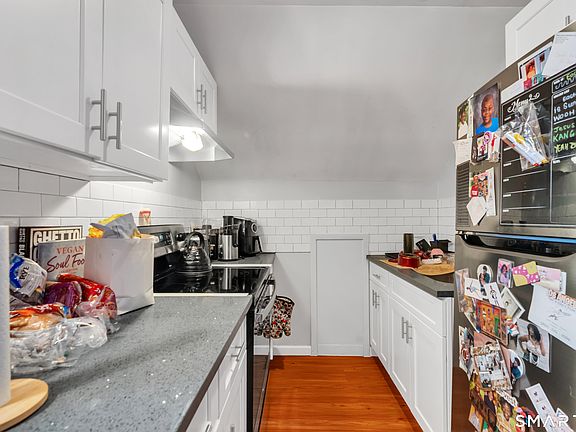 3rd image of 100 Brownell St #3