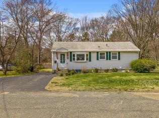 27 Townsend Ter, Framingham, MA 01701