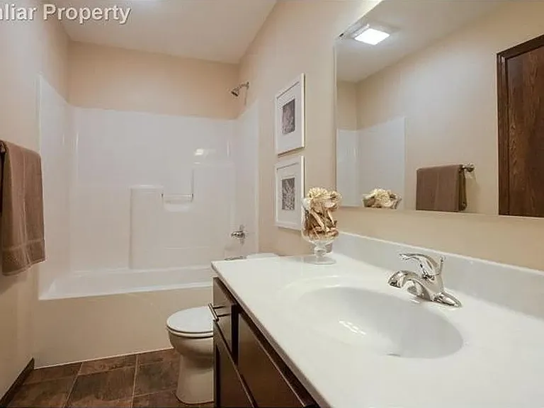 536 Meadow Oak Cir — Photo 14