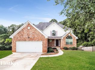 592 Howell Dr, Locust Grove, GA 30248