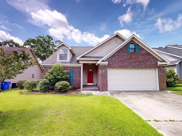 164 Princeton Dr, Dothan, AL 36301