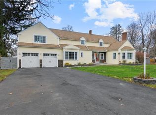 110 Bailey Ln, Newark, NY 14513