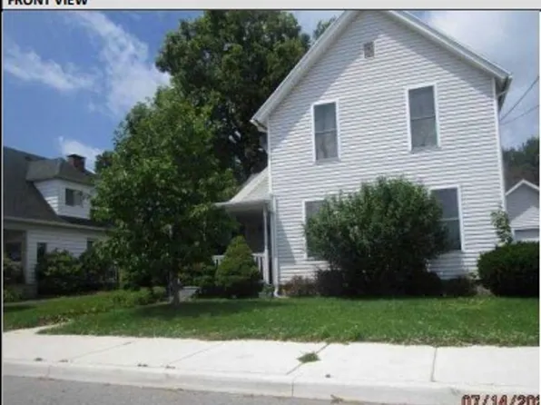 119 N Brown St, Middlebury, IN 46540