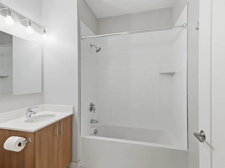 999 Hancock St #509 — Photo 21