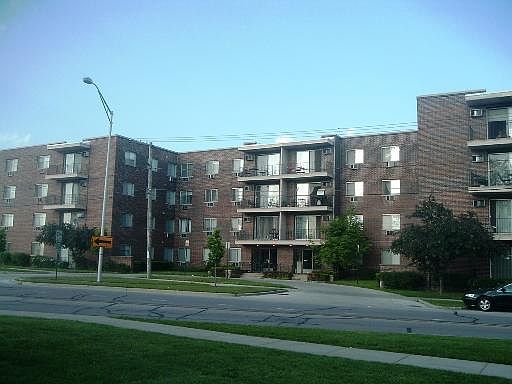 1st image of 9445 N Kenton Ave #104