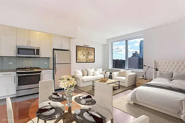 Rented by Red Apple Group | media 56