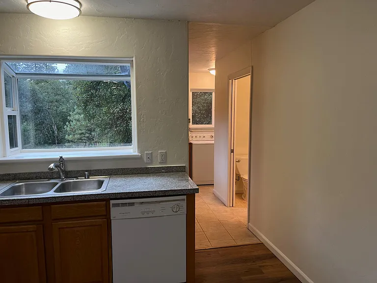 Champion Rd — Photo 14
