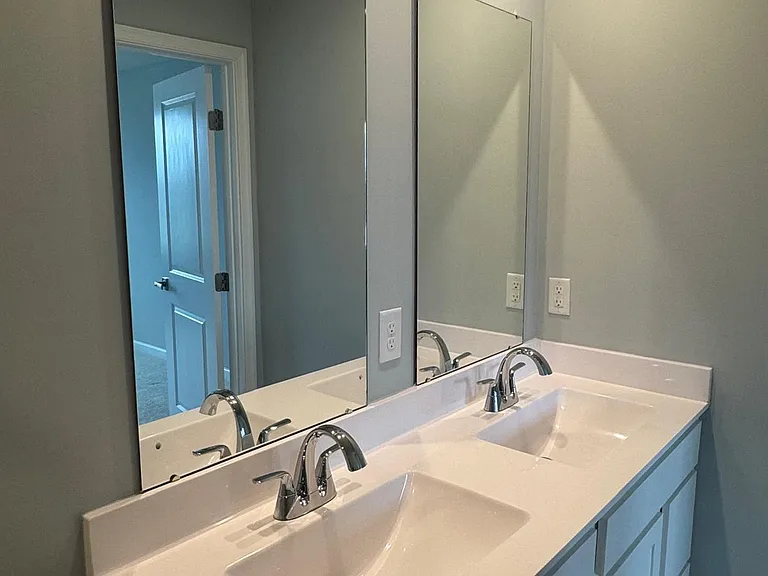 309 Heritage Ave — Photo 21