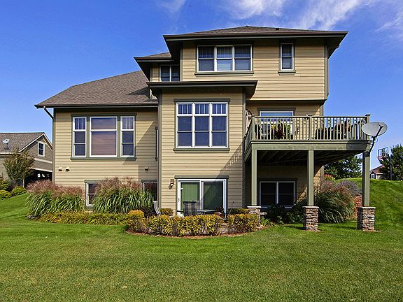 2nd image of 2665 Cottage Grove Pl
