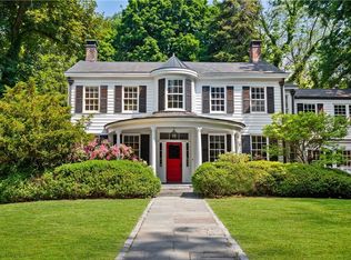 75 Worthington Rd, White Plains, NY 10607