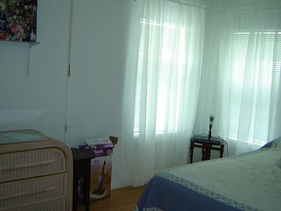 2nd image of 313 Ashley Dr