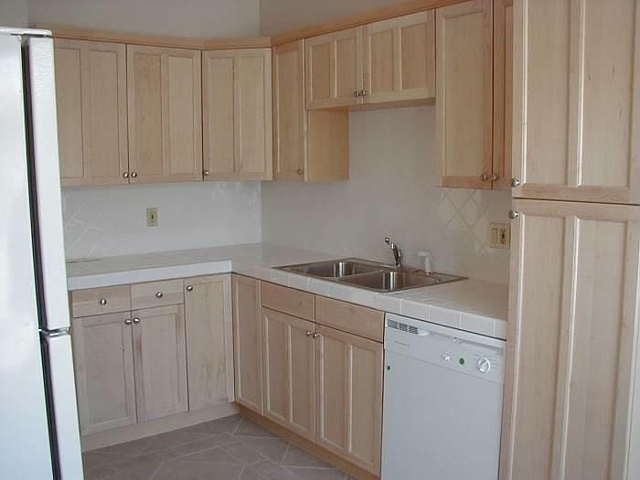 2nd image of 6063 Saturn St