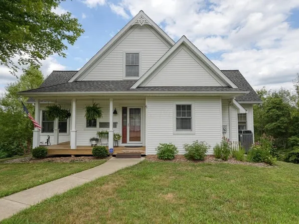 66333 Read Rd, Cambridge, OH 43725