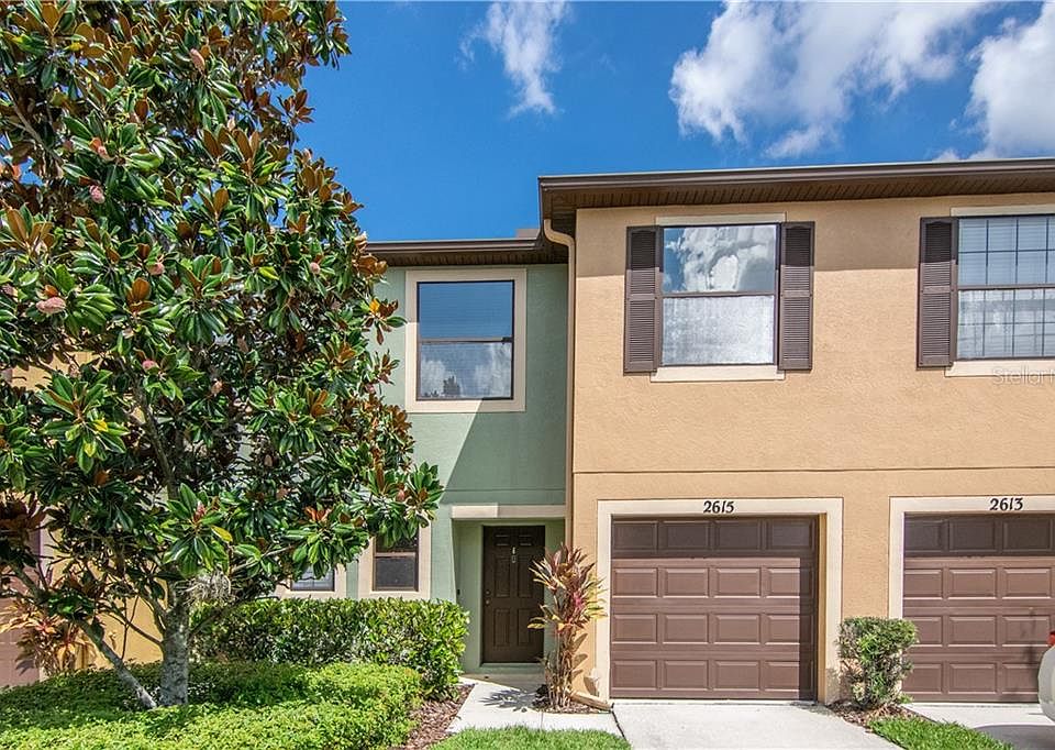 1st image of 2615 Oleander Lakes Dr