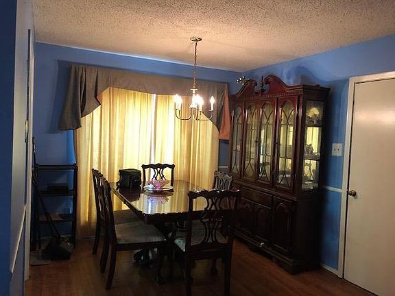 4th image of 502 Beatty Dr