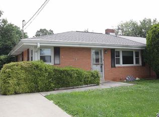 34 Grandview Rd, Hummelstown, PA 17036