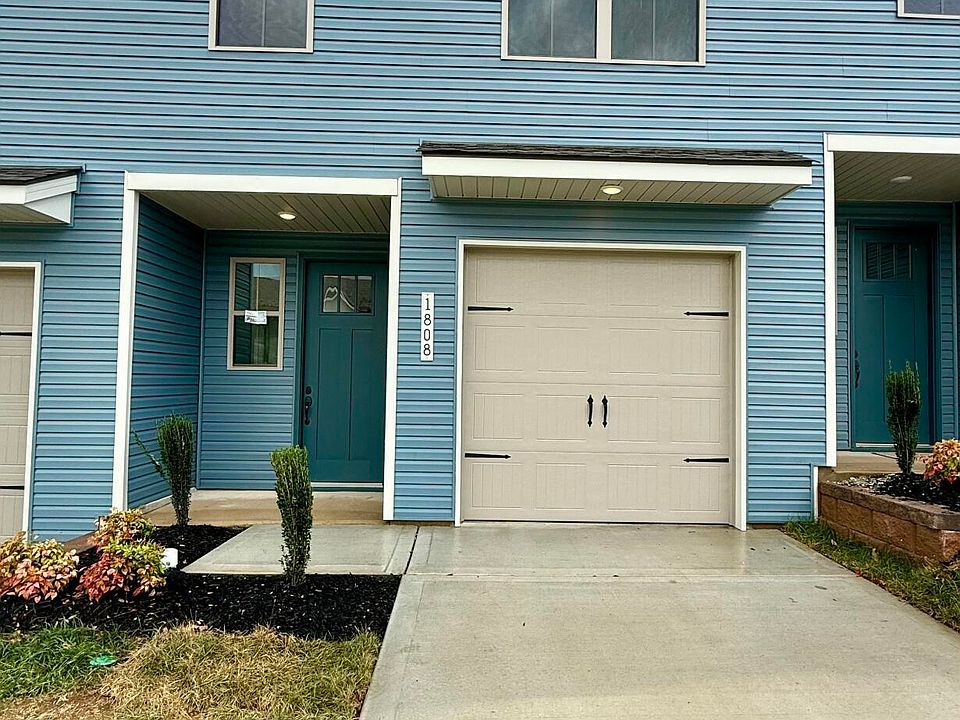 1st image of 1808 Bennett Village Dr