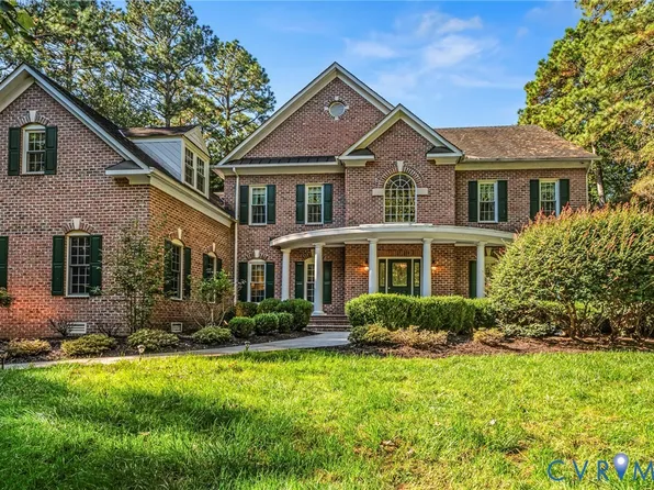 5900 Country Walk Rd, Midlothian, VA 23112