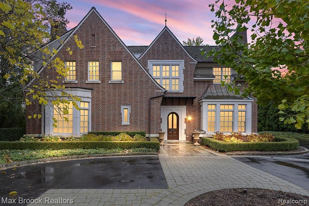 200 Lake Park Dr, Birmingham, MI 48009 Zillow